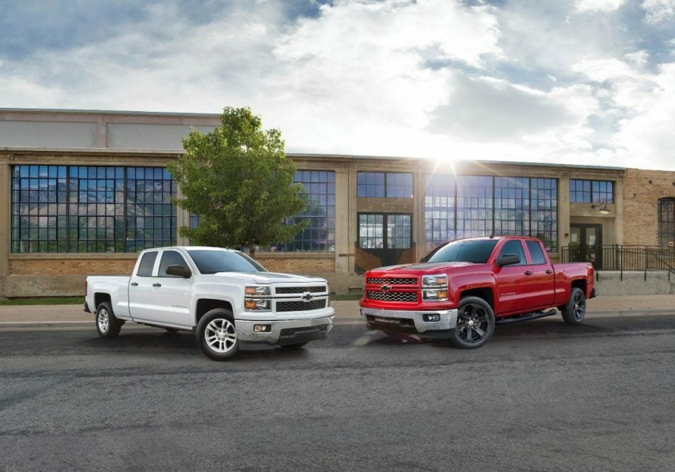 2015-Chevrolet-SilveradoRallyEd-028